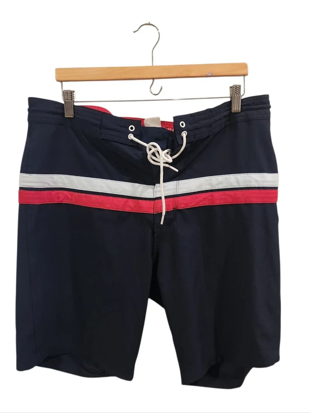 Old Navy Men's Swim Trunks Size 36 Navy Red White Stripe Board Shorts Beach Swim